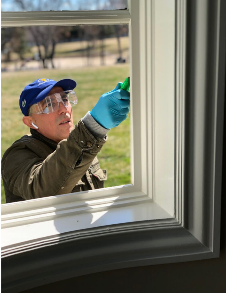 Quality Window Glass Repair Teamwork